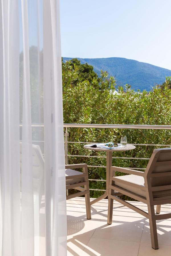Zlatni Rat 4*