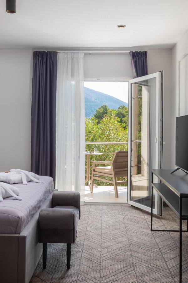 Zlatni Rat Hotel 4*