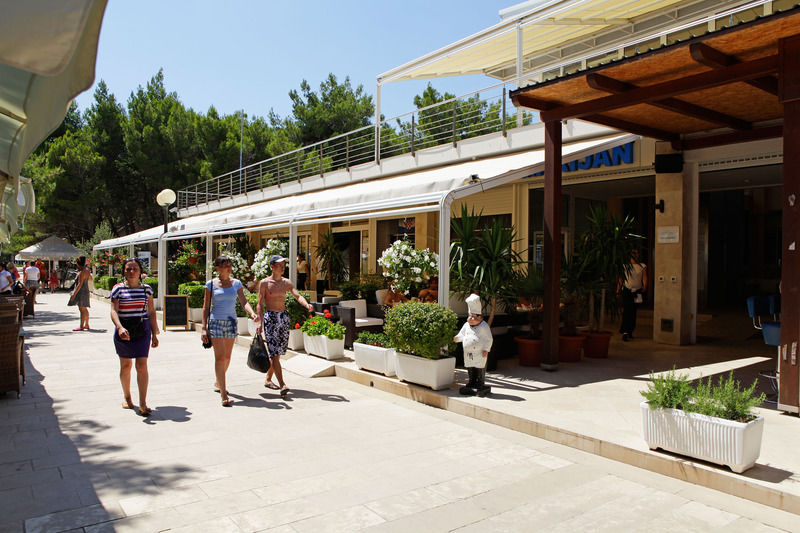 Hotel Zlatni Rat Bol